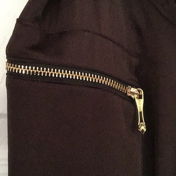 Just Cavalli size 42 Brown  cargo pants. NWT - Picture 4 of 14